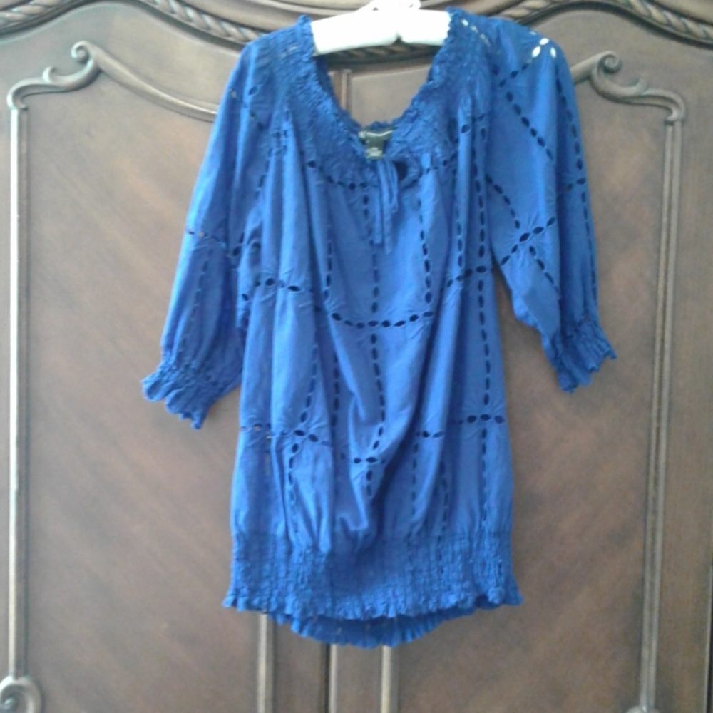 Cute eyelet top